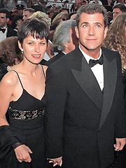 Robyn y Mel Gibson